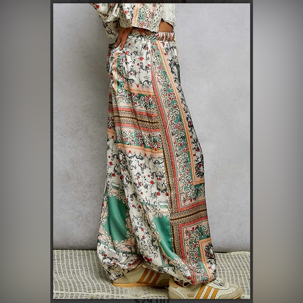 Pol Floral Patterned Two-Piece Set - image 5